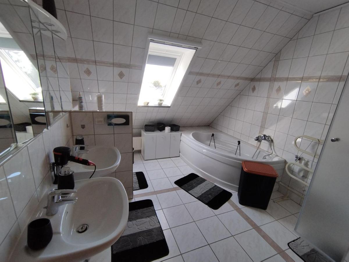Gebesee Apartment Linss מראה חיצוני תמונה